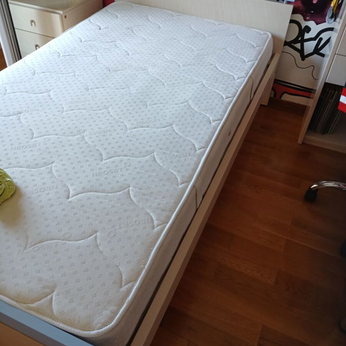 Neoset desk, bookshelf and bed like new