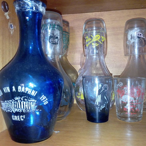 Wine bottles and painted wine glasses like new, set of 7+14