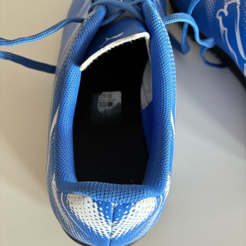 Puma Attacanto II FG/AG junior 37 like new blue football shoes
