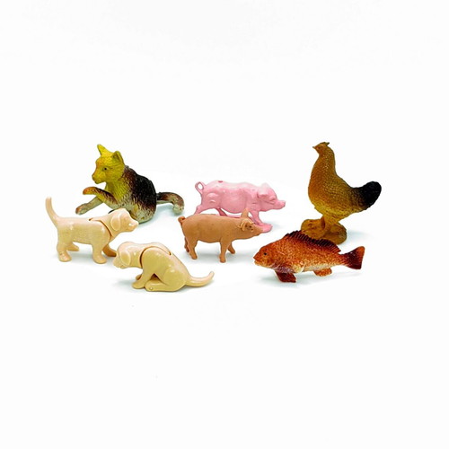Vintage animal figures 7 pieces like new