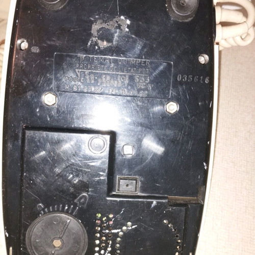 Retro telephone device with gossip used