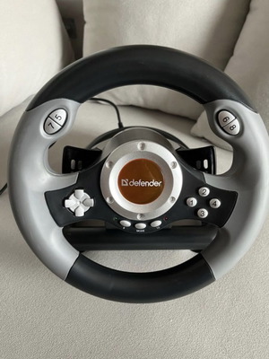 Defender steering wheel for PC like new