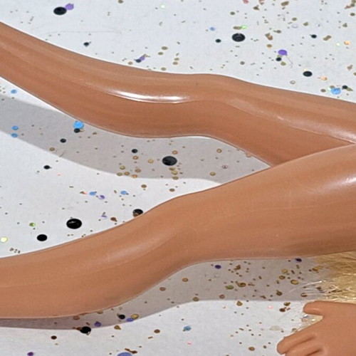 Bratz Ice Champions Vinessa doll used with flaws