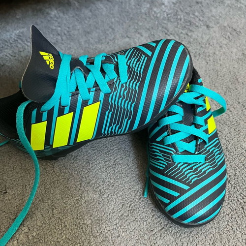 Adidas Nemesis Kids' Football Shoes Like New Size 28 Blue