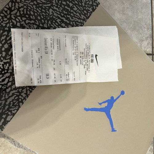 Jordan 3 Lucky Shorts sneakers size 45 like new white blue