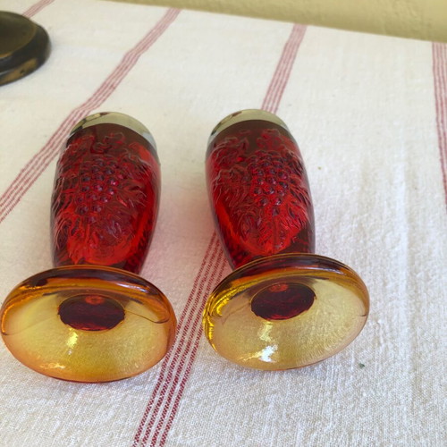 L.E Smit Grape Amberina salt and pepper set, vintage 1960s