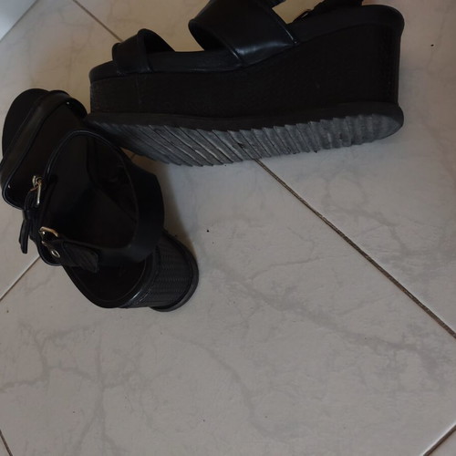 Makris black flatform sandals size 37 used