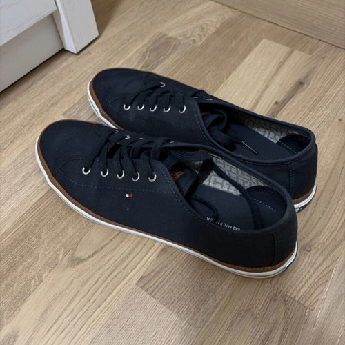 Tommy Hilfiger women's shoes like new, size 41