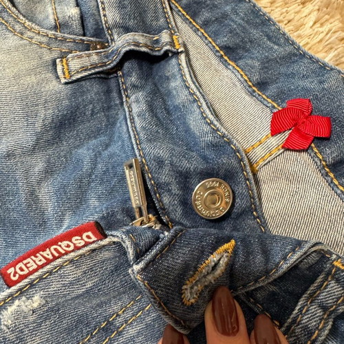 Dsquared2 jeans like new, size small 38