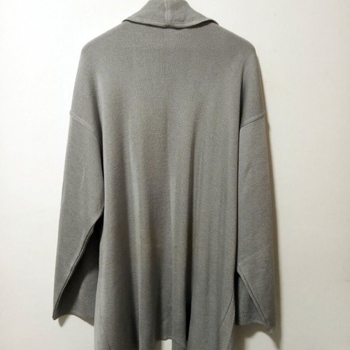 Aviva women's stylish grey cardigan like new