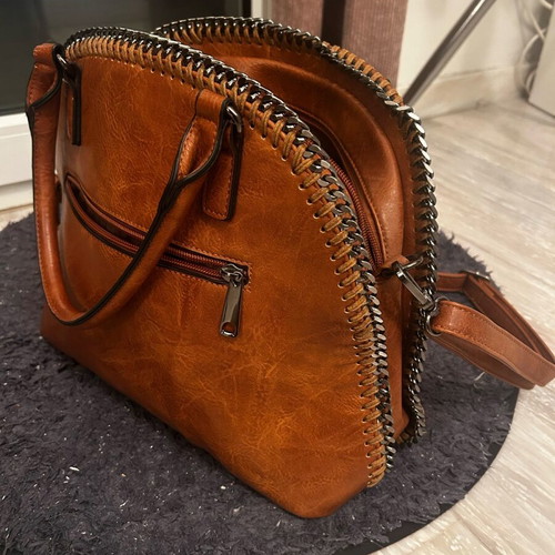 Brown handbag like new, large and spacious