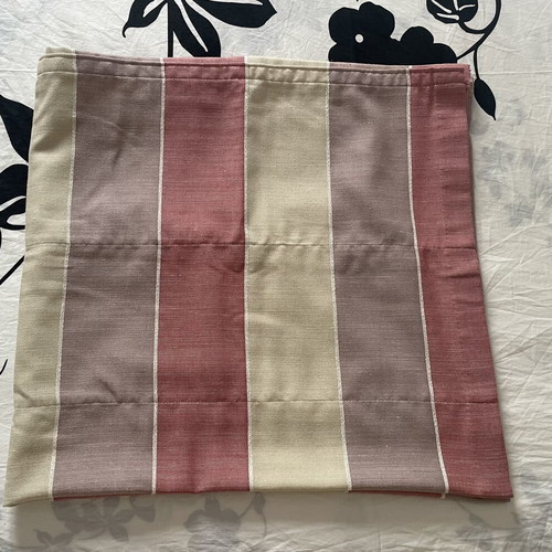 Curtain and Roman blind like new, separate sale available