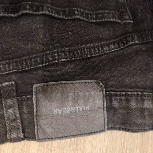 Black High-Waisted Denim Shorts Pull & Bear like new