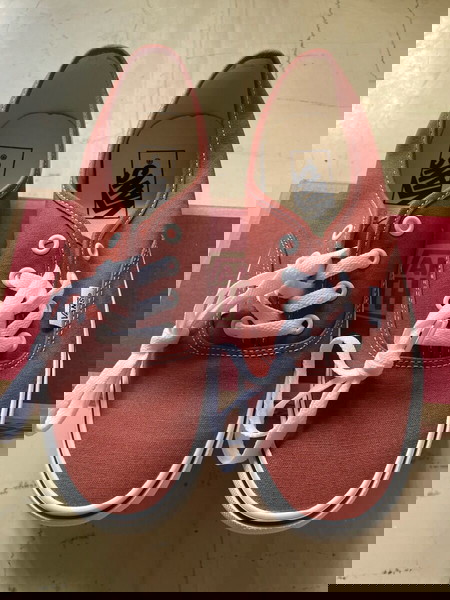 vans authentic n38 brand new
