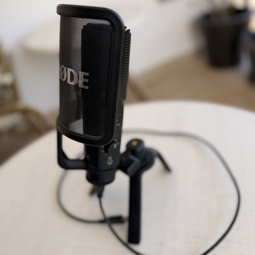 Rode NT-USB condenser microphone like new