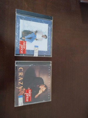 Julio Iglesias 2 CD pack Starry Night & Crazy like new