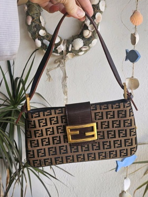 Fendi handbag used, brown with gold details
