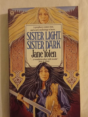 Βιβλίο Sister Light Sister Dark της Jane Yolen μεταχειρισμένο