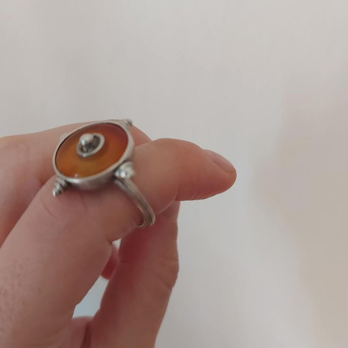 Ring with intricate design like new