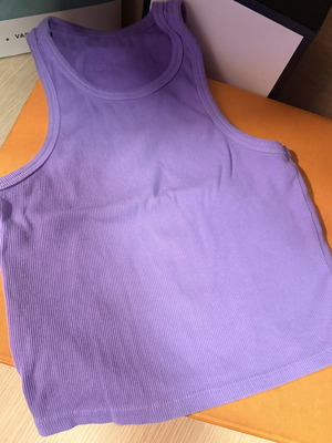 Decoro top small used, lilac color