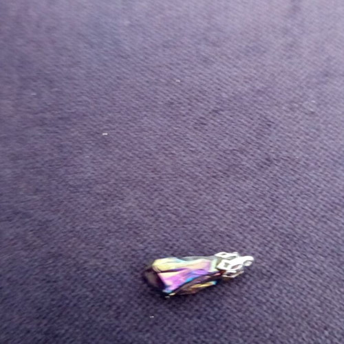 Pendant with natural aura quartz crystal