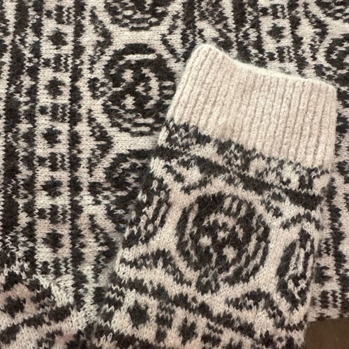Women's cardigan M beige and brown with pumpkin pattern, new