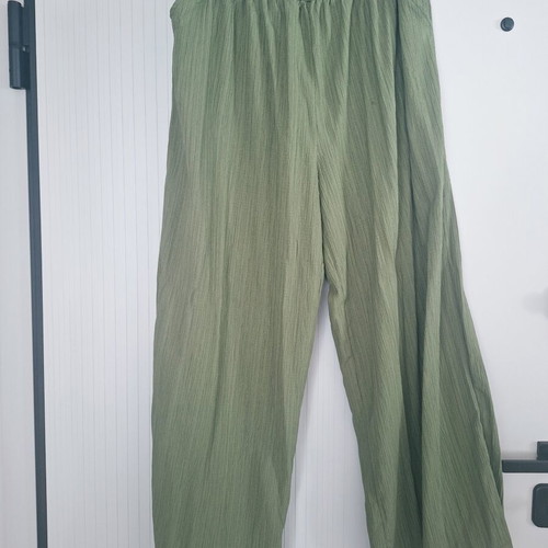 Honey set XL with long kimono, like new, green