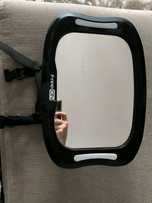 Car mirror for baby monitoring like new with light for darkness