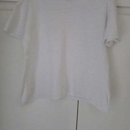 Zara white t-shirt new, small to medium size, round neck