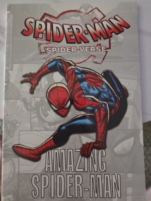 Spider-Man Spider-Verse Amazing Spider-Man Marvel 2022 trade paperback like new