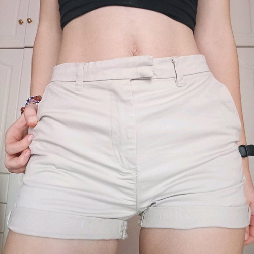 H&M beige shorts like new, size S