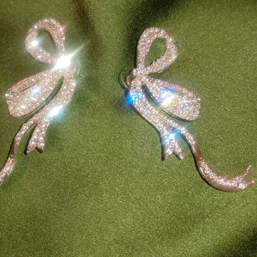 Bow-shaped earrings new, silver