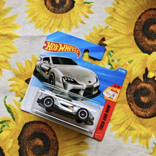 Hot Wheels Toyota Supra new