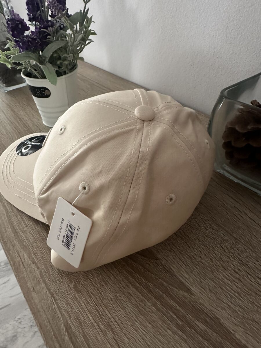 Alo Yoga Off Duty Cap like new, beige - € 40,00 - Vendora.cy