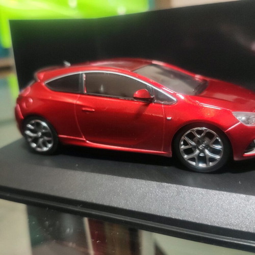 Opel Astra OPC 1/43 new with slight tears on packaging