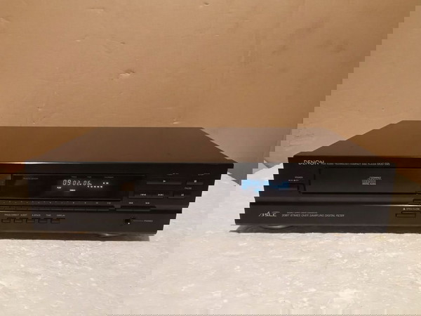 CD PLAYER DENON DCD-595