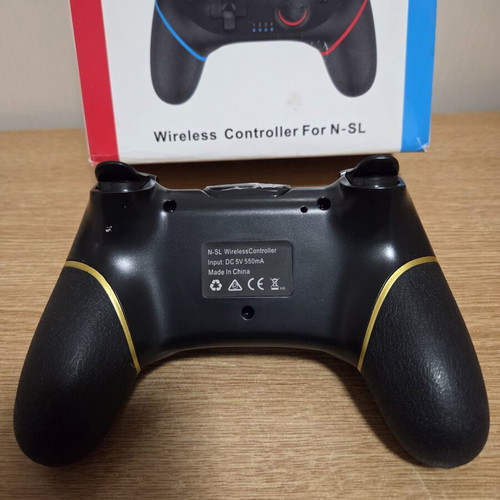 Wireless controller for Nintendo new
