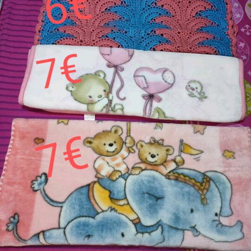 Baby blankets like new, pack