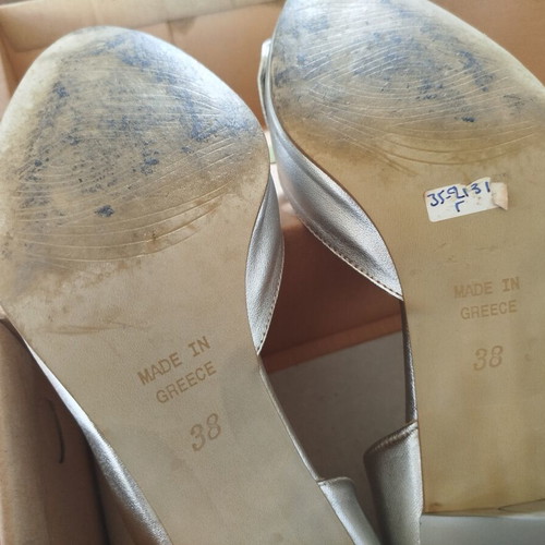 Rafina women's heels size 38 metallic silver