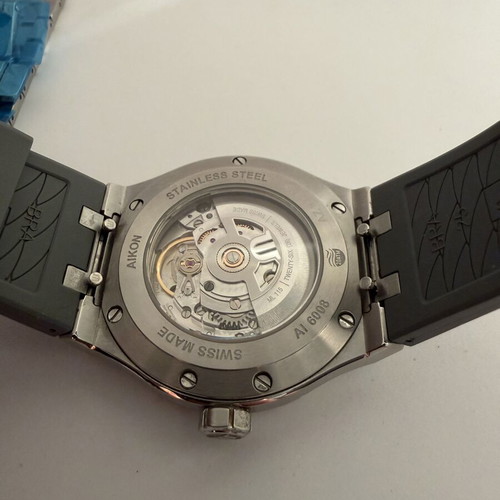 Maurice Lacroix Aikon Automatic Date 42 mm watch like new