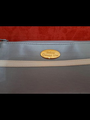 Dior Vintage Νεσεσέρ Γκρι-Ασημί Σατέν Καινούργιο