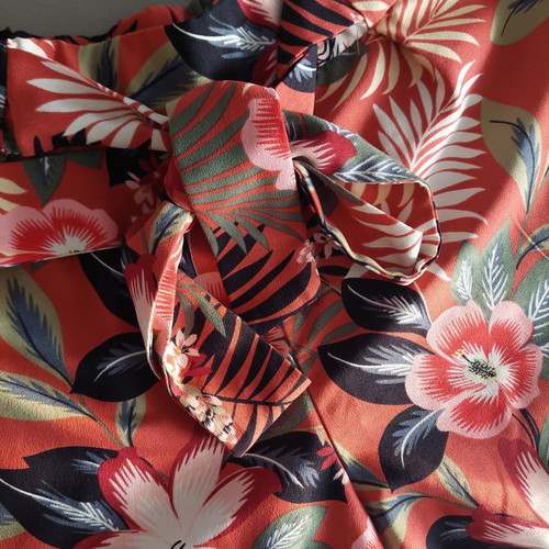 Zara printed shorts used with belt and fringes, size S