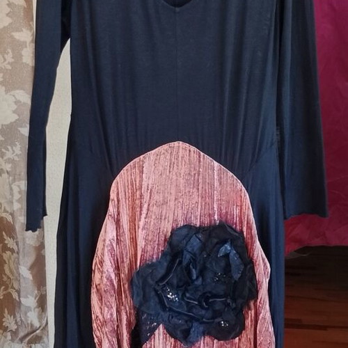 Galanis handmade balloon style dress XXL, black and pink velvet lace