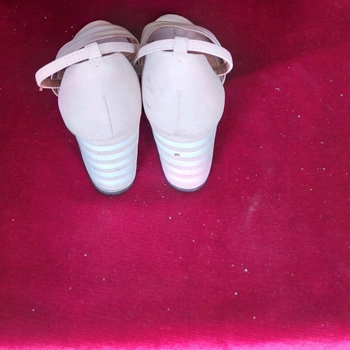 FeNg shoe women's leather sandals used, size 38, beige and white