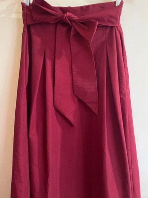 Kate London maxi skirt like new, red, size S/M