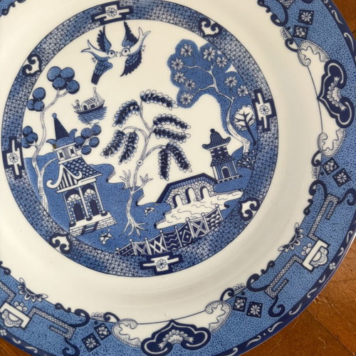 Πιάτα πορσελάνης Royal Norfolk από την Αγγλία, διάμετρος 27 εκ.