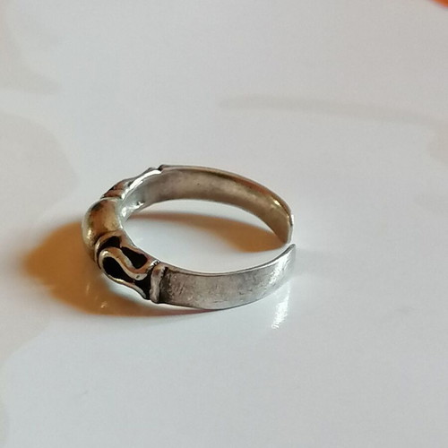 925 Silver Boho Toe Ring new with embossed designs