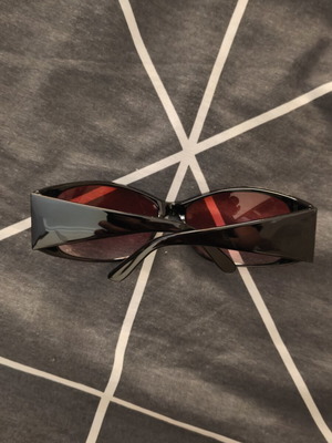 Sunglasses like new, brown