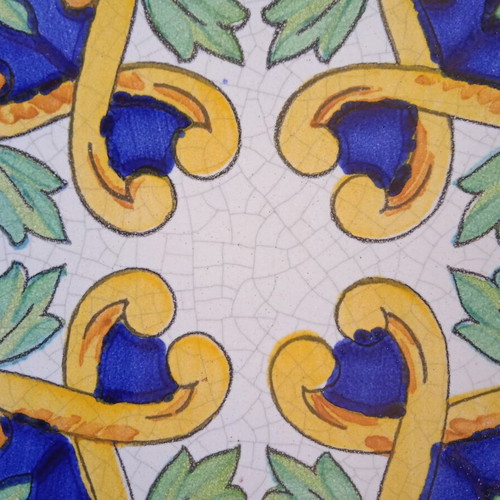 Handmade decorative tile 20x20 like new