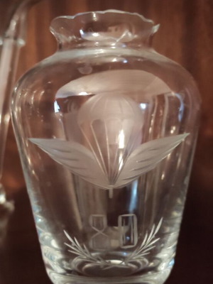 Paratroopers' Aid Crystal like new